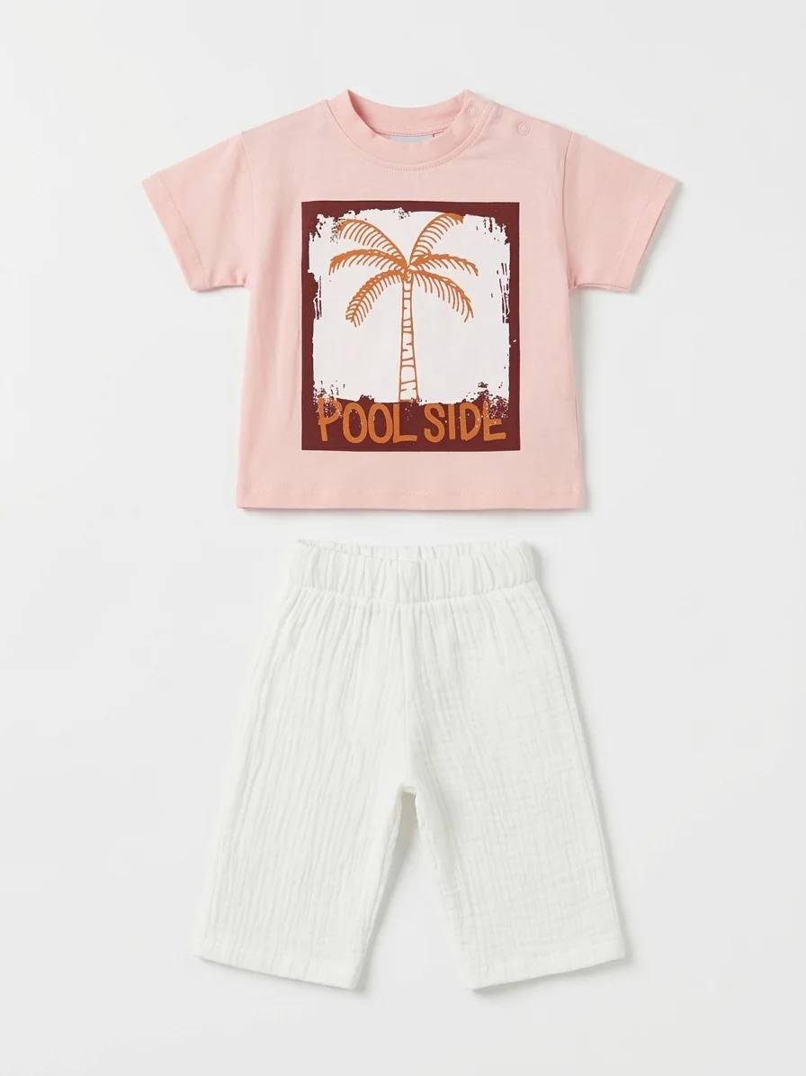 Kompletic sa oversize majicom i muslin pantalicama