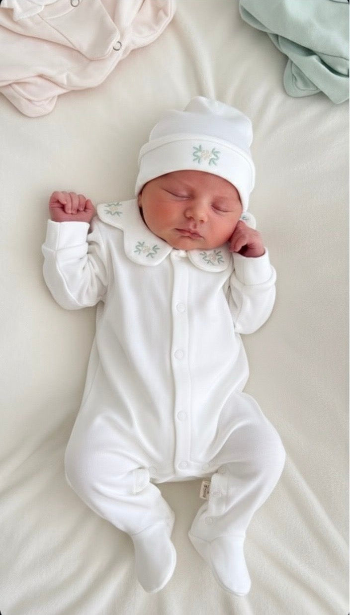 Elegantna zekica sa kapicom