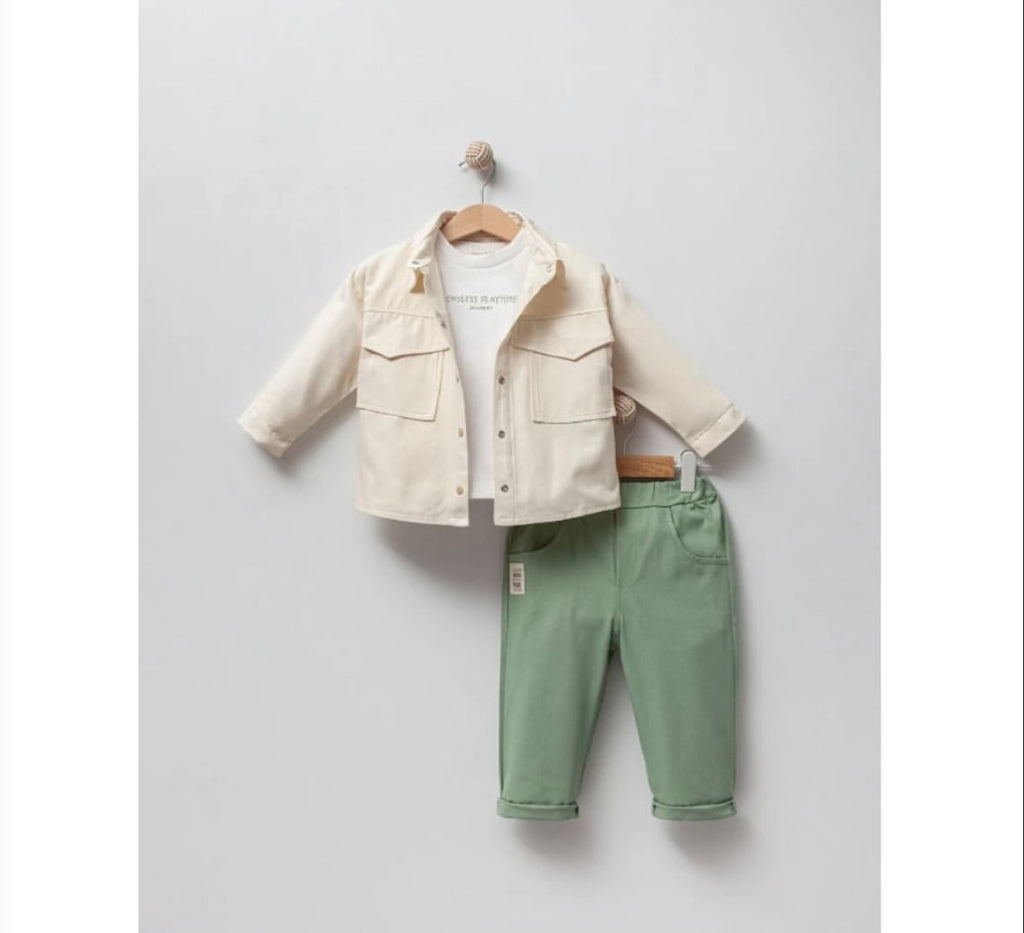 Kompletic iz tri dela